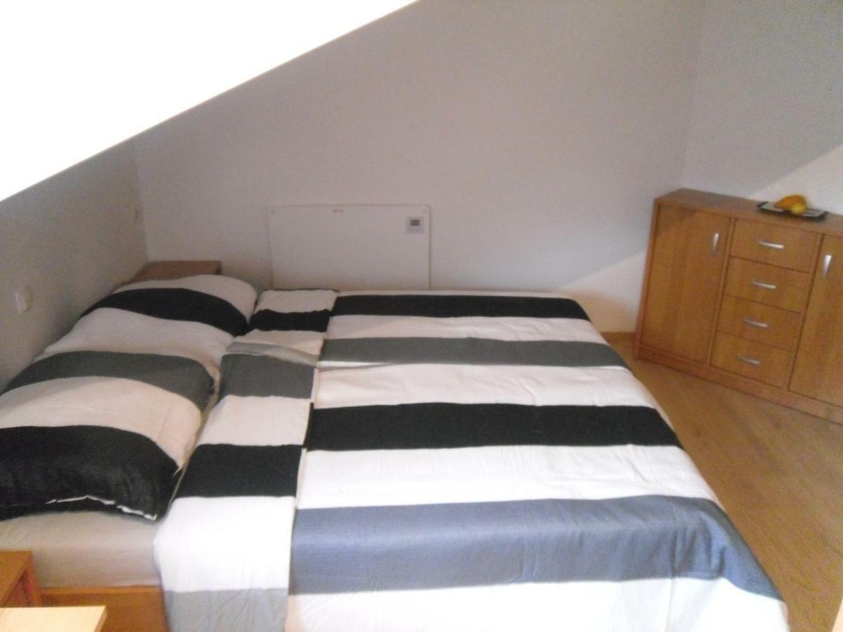 Gostilna Ulcar Otel Ig Dış mekan fotoğraf
