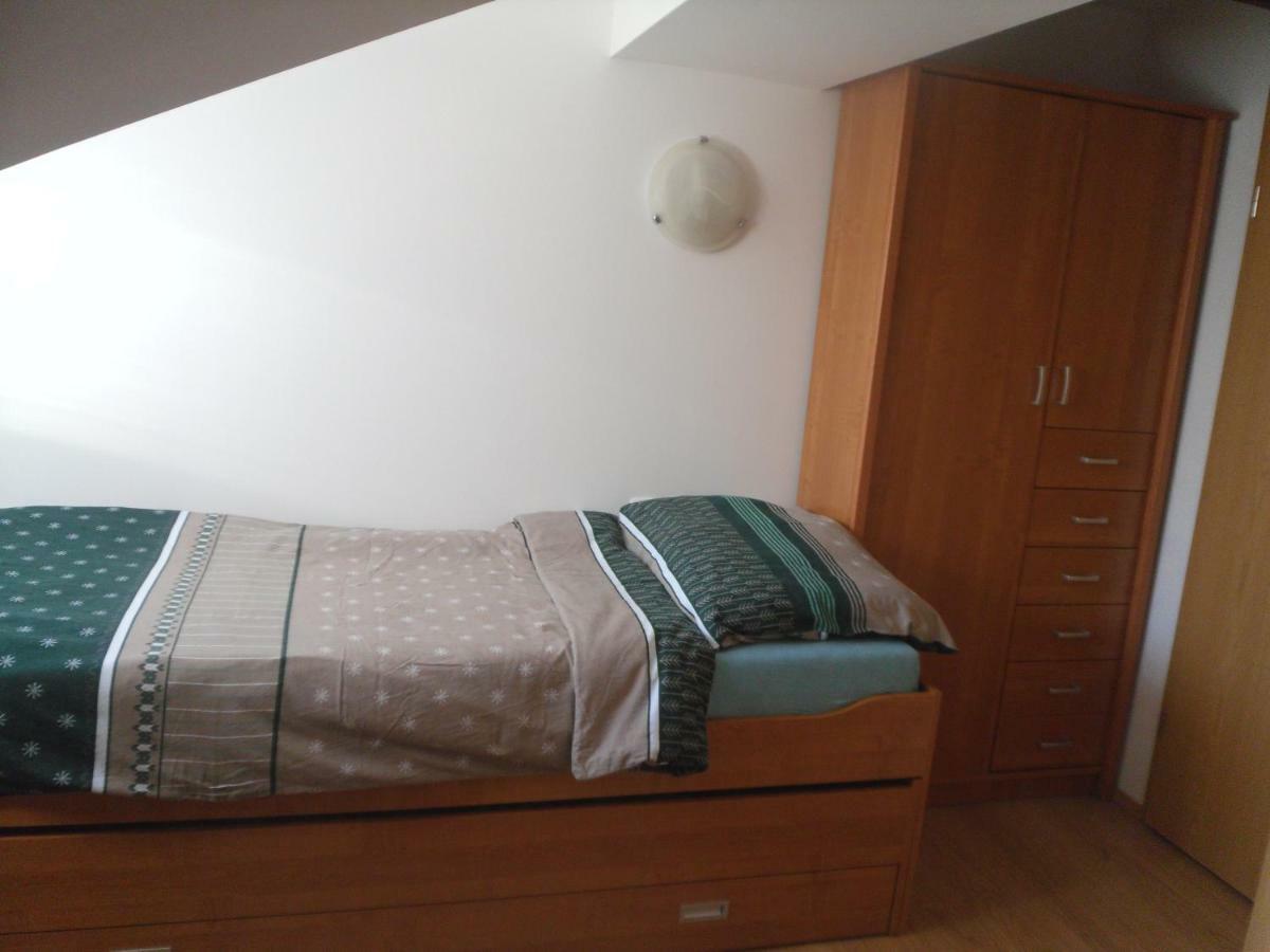 Gostilna Ulcar Otel Ig Dış mekan fotoğraf