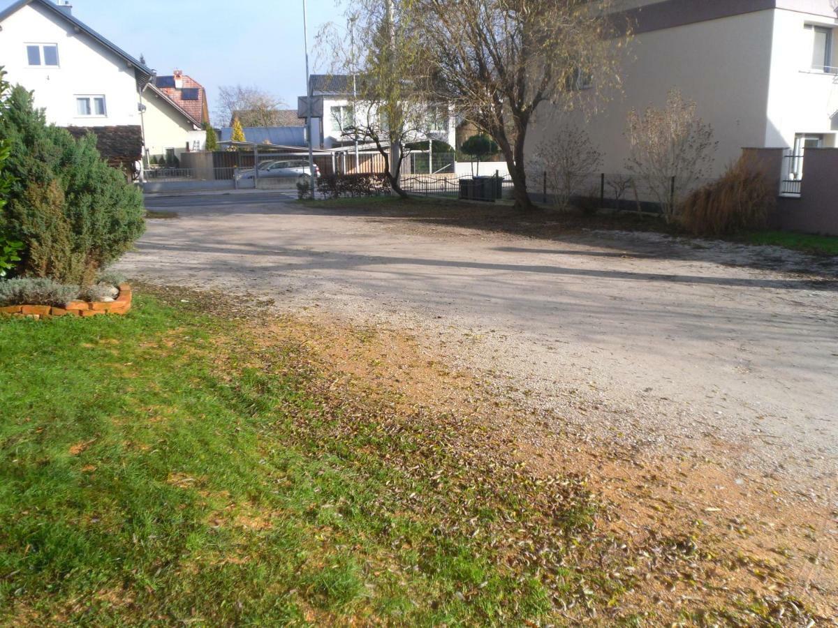 Gostilna Ulcar Otel Ig Dış mekan fotoğraf